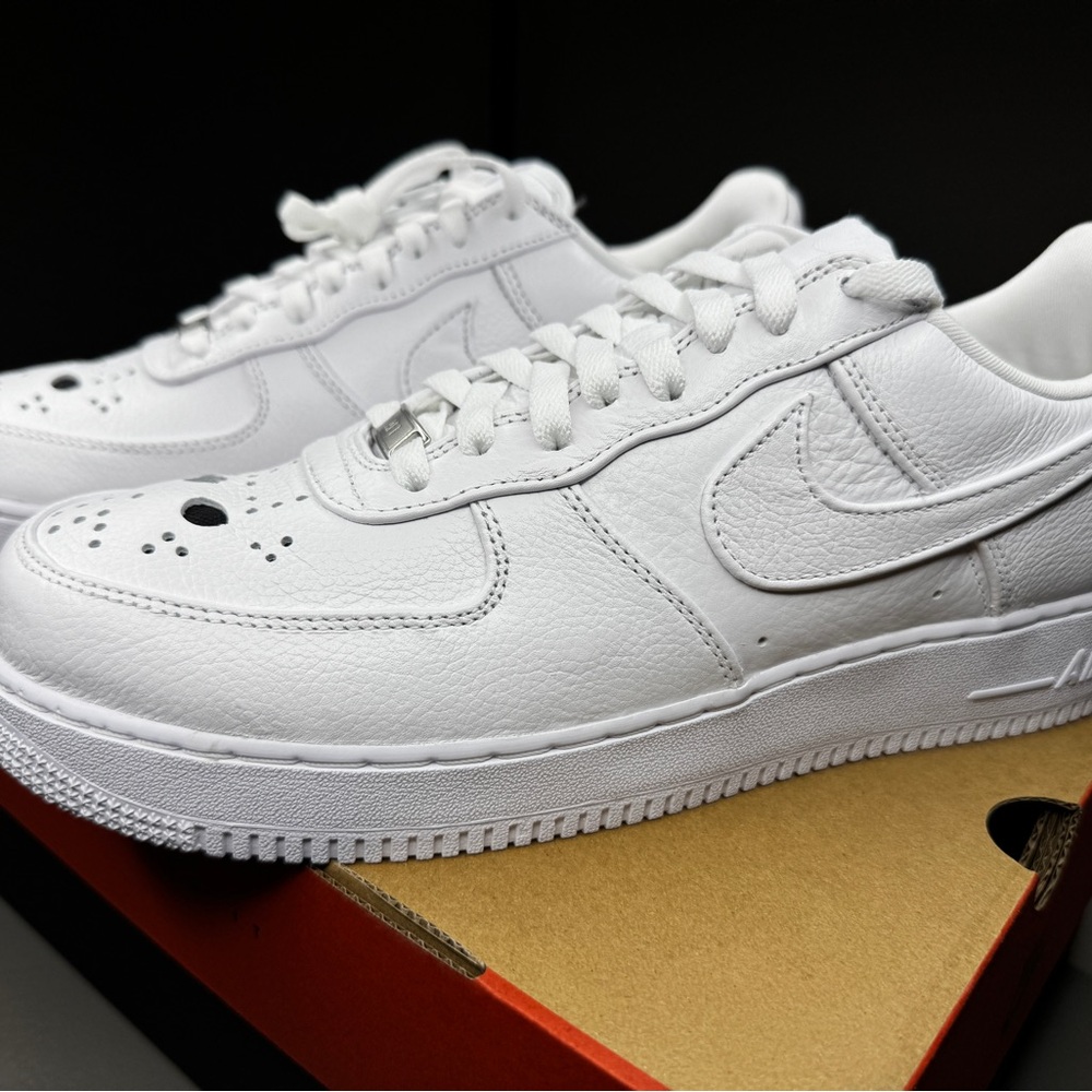 Nike Men's Air Force 1 Low “Jason Voorhees” White Sneakers - Picture 2 of 6